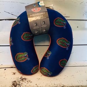 NWT Florida Gators Travel Pillow